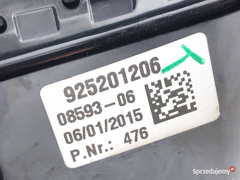 KRATKA NAWIEWU TYŁ BMW F16 9252012 SUV 1419 osobowe Kratki nawiewu sprzedam