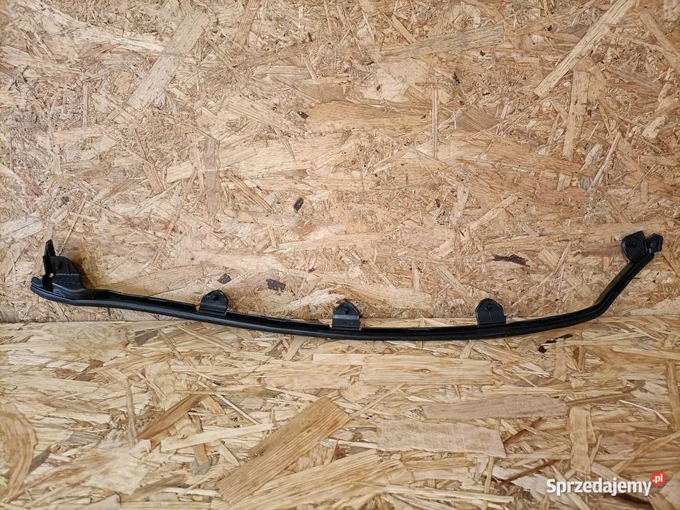 VOLVO V40 V40CC USZCZELKA DRZWI PIONOWA PRAWY wielkopolskie Pleszew