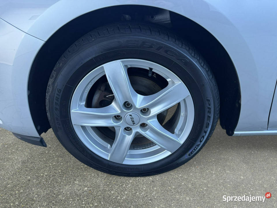 Opel Astra 14T 125 M6 2018 r salon serwisowany