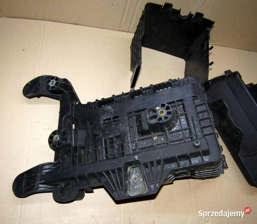 OBUDOWA AKUMULATORA SKODA OCTAVIA II LIFT Mysłaków