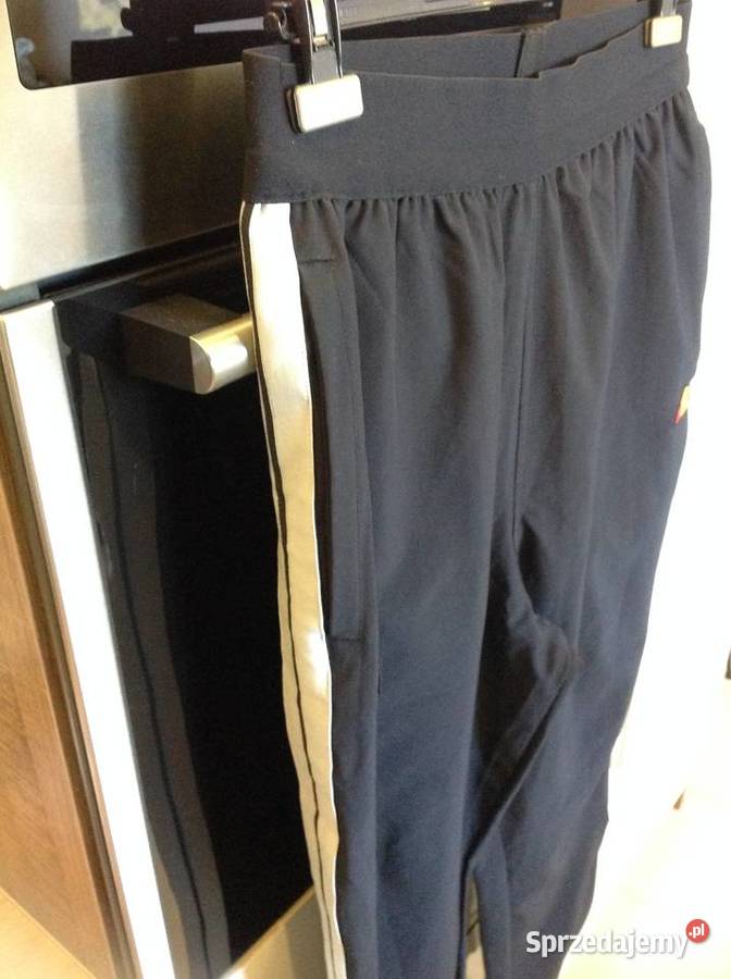 Spodnie Dresowe Męskie ELLESSE L Czarne NOWE Nowa Sól sprzedam