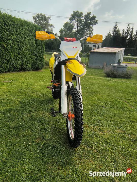 Asix xr99 300 4t benzyna Pozostałe Iwonicz sprzedam