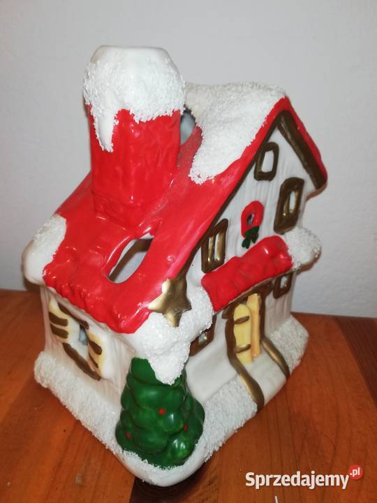 Sztuczna choinka z ozdobami świąteczny domek Warszawa