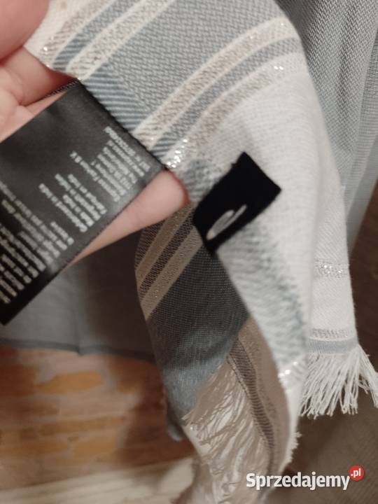 Ekskluzywna długa chustaszal oversize z Wiednia Kraków