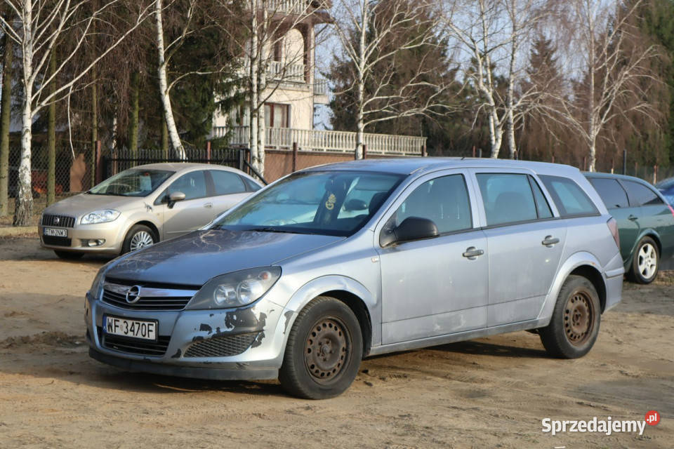 Opel Astra 2011r 17 Diesel Kombi Tanio Możliwa 1686cm3 Samochody osobowe Warszawa