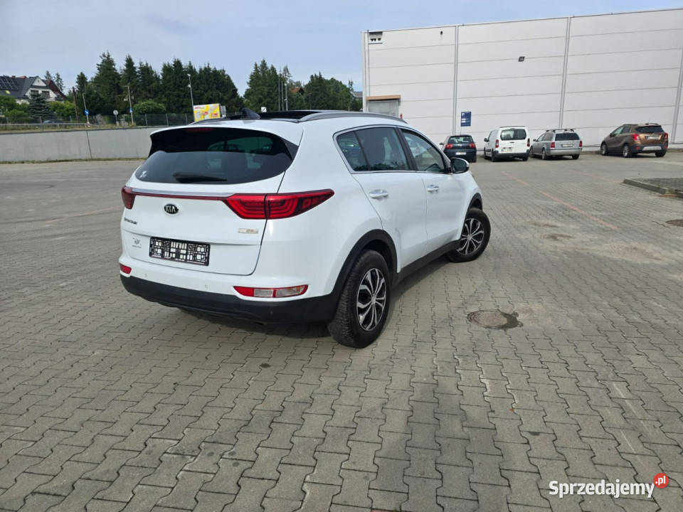 Kia Sportage 17 Crdi Książka Serwisowa ASO Mały podgrzewane fotele Limanowa sprzedam