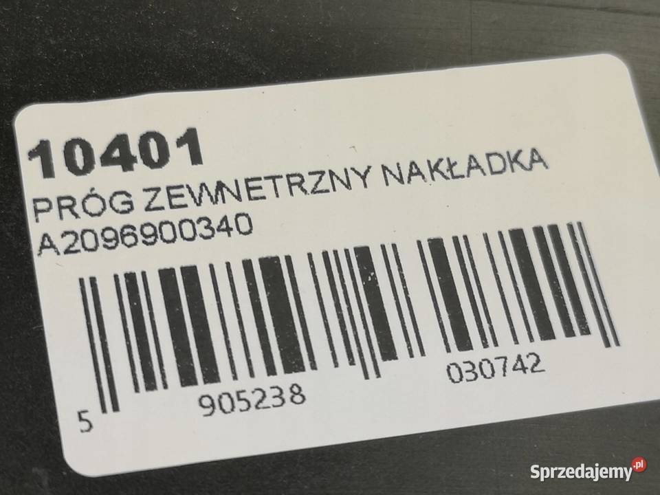 LISTWA PROGOWA LEWA MERCEDESBENZ CLK W209