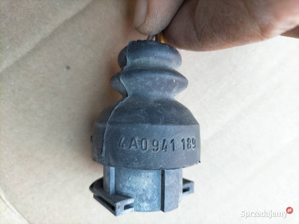 AUDI 80 B4 80B4 90 WTYCZKA KOSTKA WKŁAD ŻARÓWKI Kamień-Kolonia