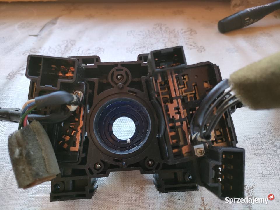 Przełącznik zespolony Nissan Almera Łagów