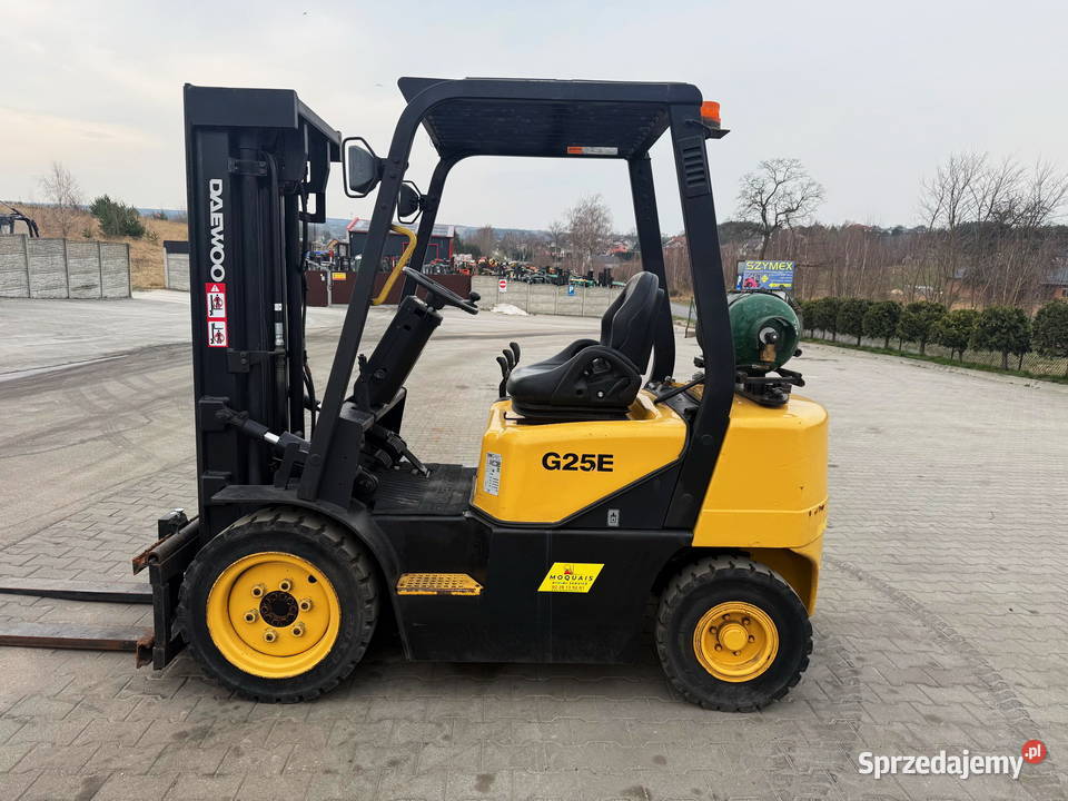 wózek widłowy DAEWOO G25E3 LPG Triplex 470m 2500 Działoszyn