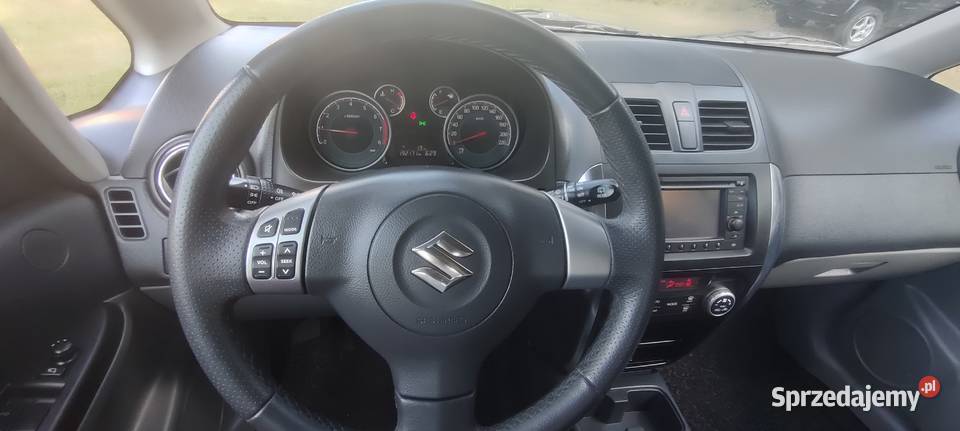 Suzuki SX4 16 benzyna 2013r mazowieckie Lipsko