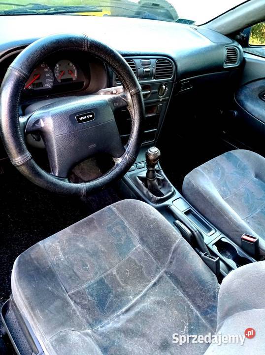 VOLVO V40 19TD DO JAZDY DŁUGIE OPŁATY FAJNA wspomaganie kierownicy Mława