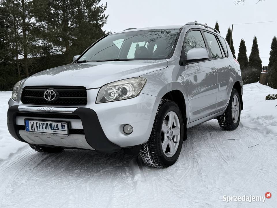 22 D4D 136 Klimatyzacja automatyczna Alufelgi 2200cm3 Zwoleń sprzedam