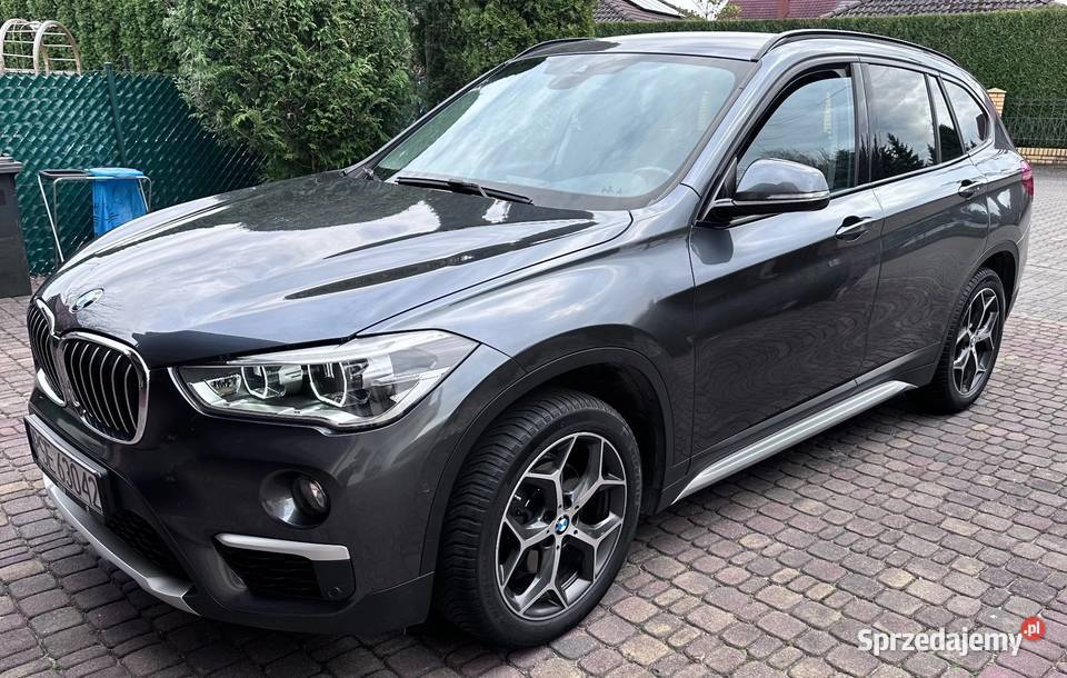 BMW X1 18D xdrive 2018 niski przebieg 1998cm3 Tomaszów Mazowiecki