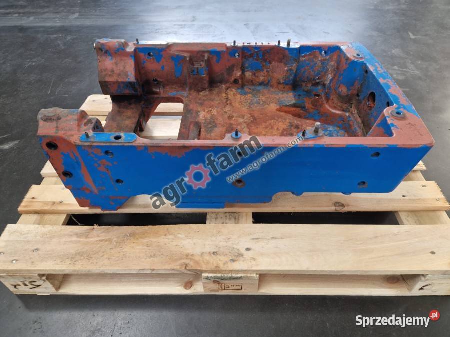 Wspornik przedniego mostu Ford 5640 7740 8340 Układ kierowniczy i oś przednia Do ciągników Byków sprzedam