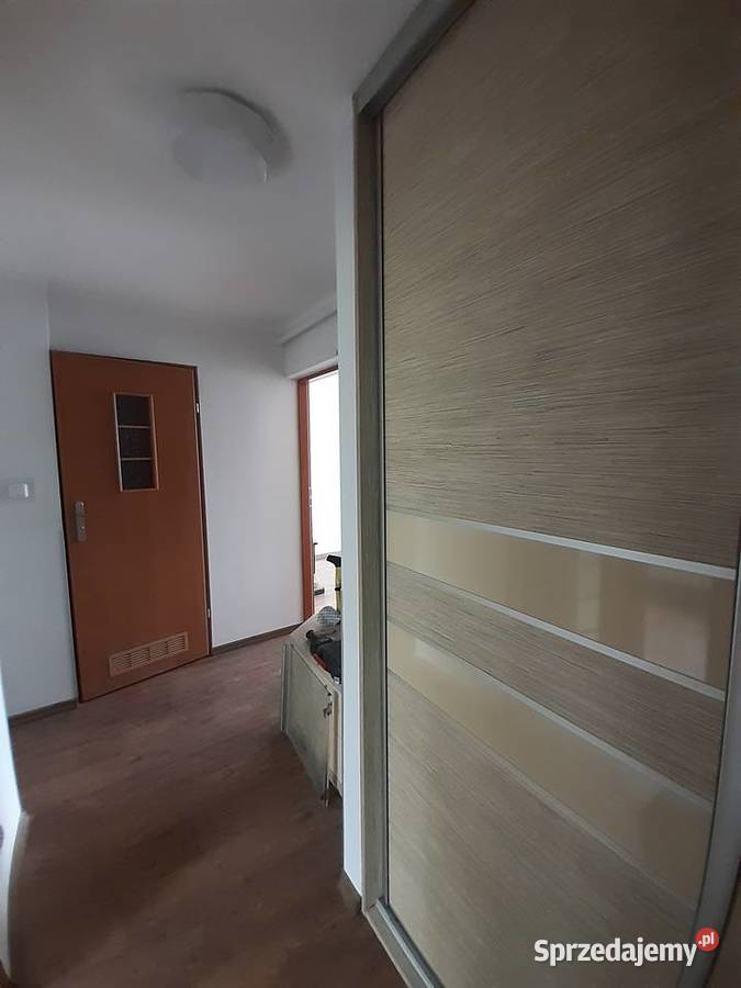 Sprzedam mieszkanie 37m Szczecinek 3 piętra i więcej