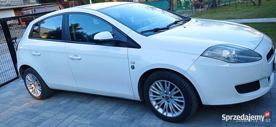 FIAT Bravo 2 biały 2012 przebieg 103000 90KM Gorlice sprzedam