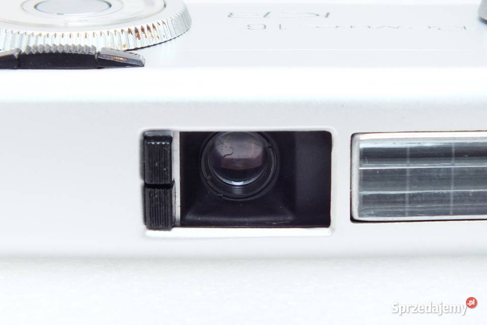 Revue 16 KB z obiektywem Rokkor 128 f20 Lubin