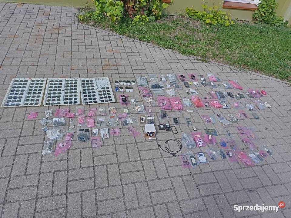 Pakiet nowych części do starych telefonów Nokia