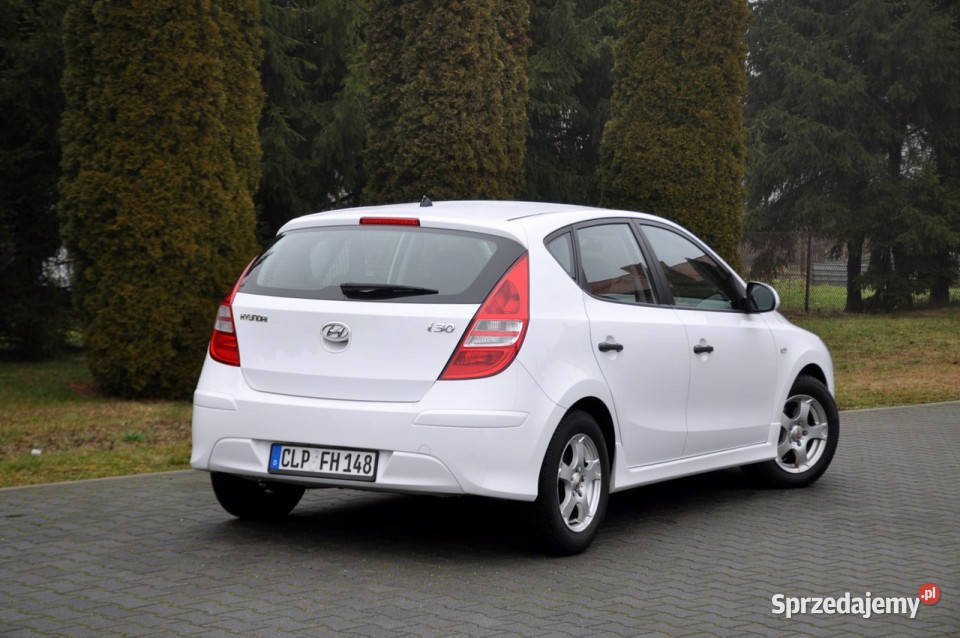 Hyundai i30 14i105LiftKlimatronikWekurI Rok produkcji 2011 i30 Ostrów Mazowiecka
