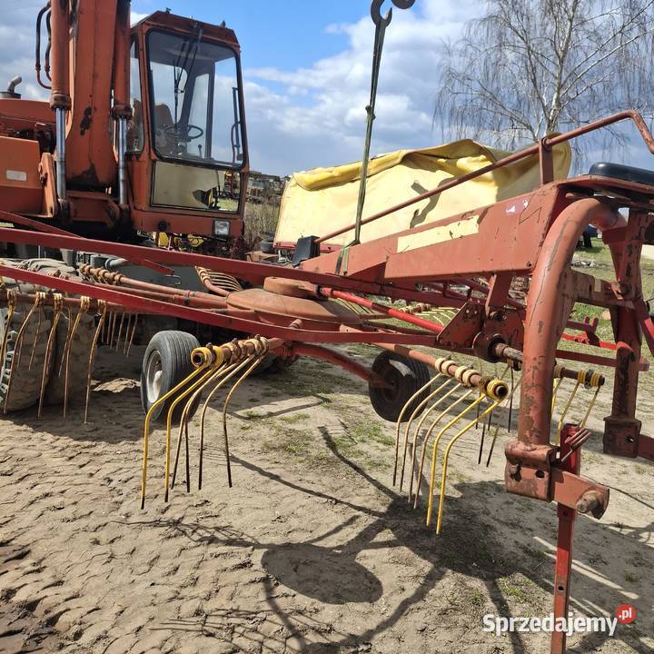 Zgrabiarka karuzelowa nieuszkodzony Radoszyce sprzedam