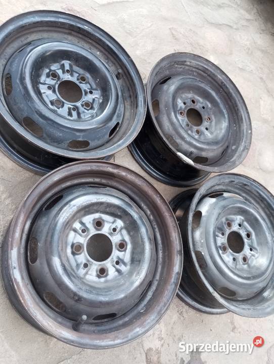 Felgi bezdętkowe felga fiat 125p Łada Polonez Fiat OE Legnica