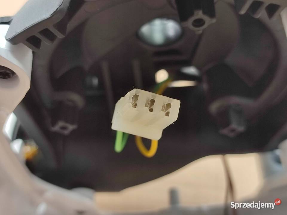 LUSTERKO LEWE SZKIELET BIAŁE 5 PIN OPEL CORSA D