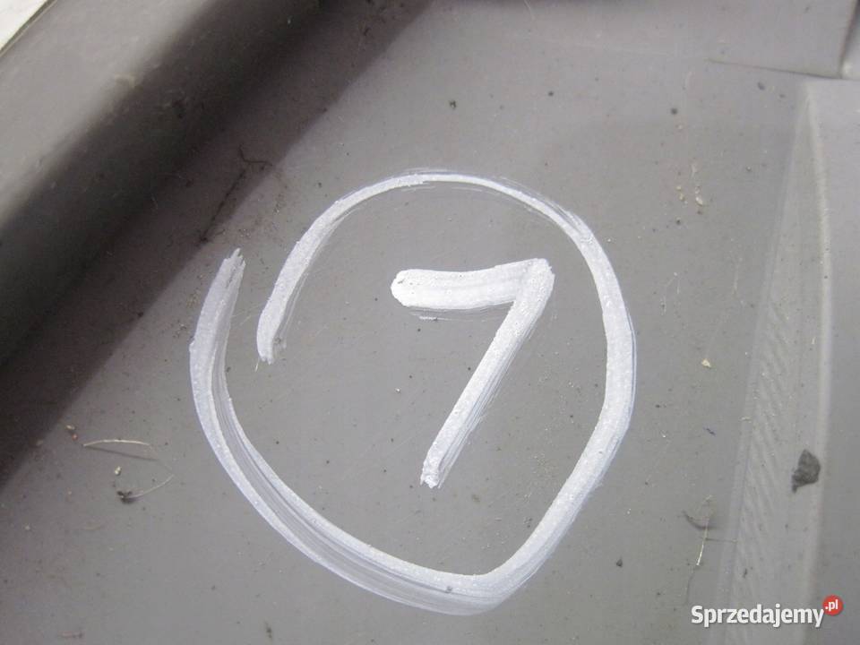 SKODA SUPERB II 10r lampa prawa przód 3T0941699A Kielce sprzedam