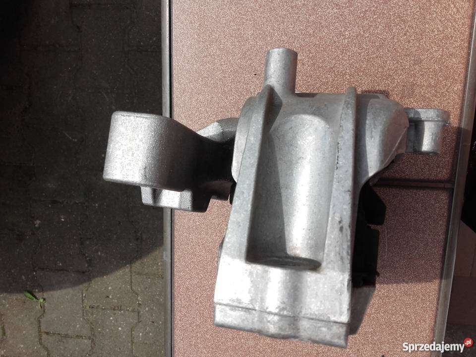 16 TDI VW Golf VI Caddy Octavia II Łapa poduszka Silniki i osprzęt Łódź