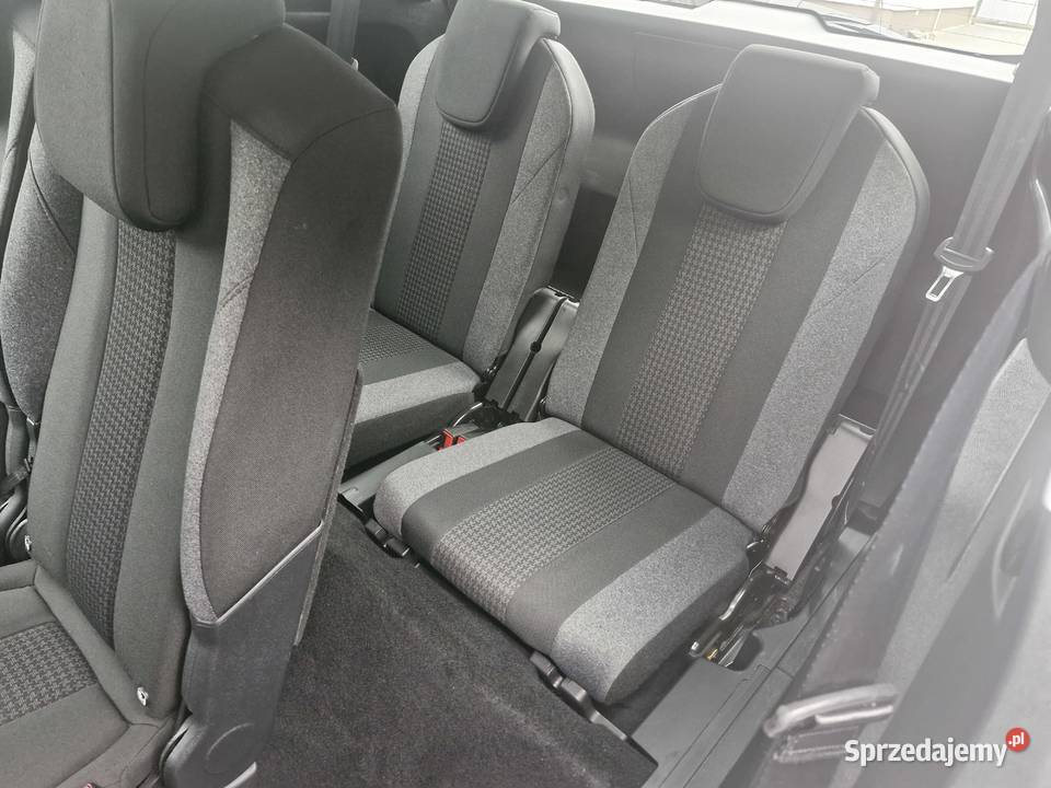 Peugeot 5008 automat 7 foteli