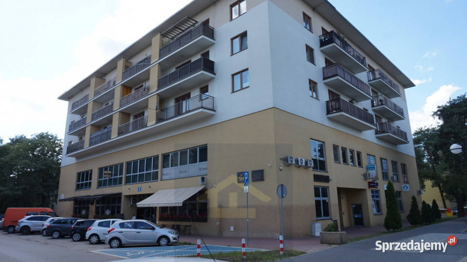 Lokal sklepowy na parterze w centrum Otwocka Otwock