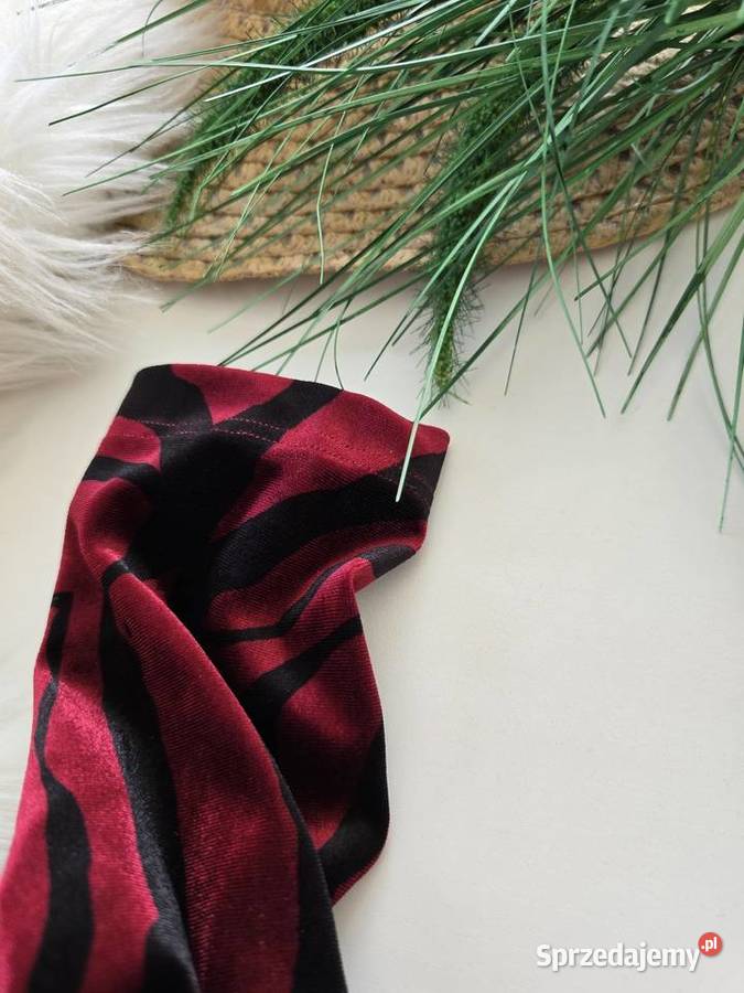 Sukienka aksamitna bordo Rybnik