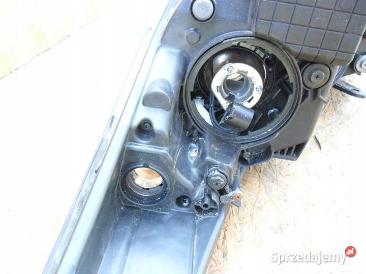 Hyundai I30 2012 Lampa Reflektor Prawy Nowy Tomyśl