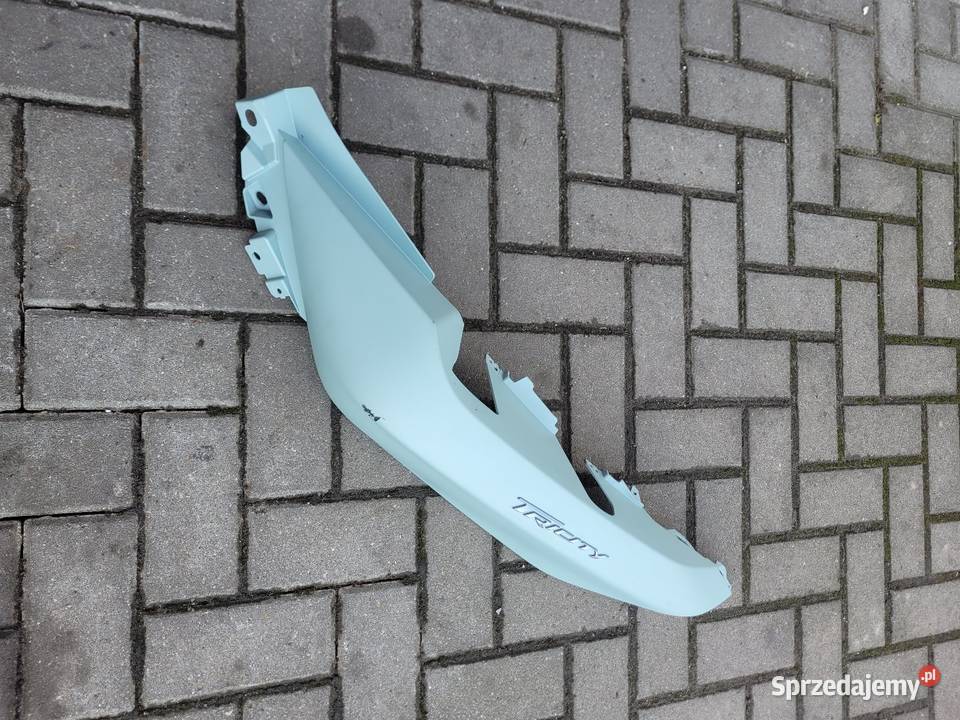 Yamaha TRICITY 300 zadupek owiewka bok ogon Części i akcesoria motocyklowe Nowy Tomyśl sprzedam