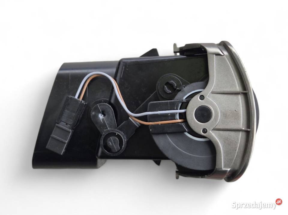 KRATKA NAWIEWU PRZÓD PRAWA PASAŻERA SKODA SUPERB osobowe świętokrzyskie Działoszyce