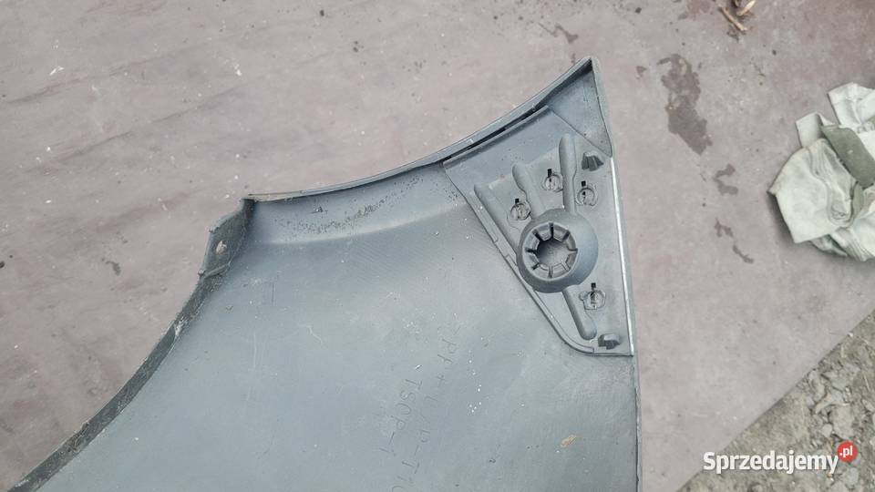 TOYOTA YARIS I 1 9902 ZDERZAK TYL TYLNY Ruda Śląska sprzedam