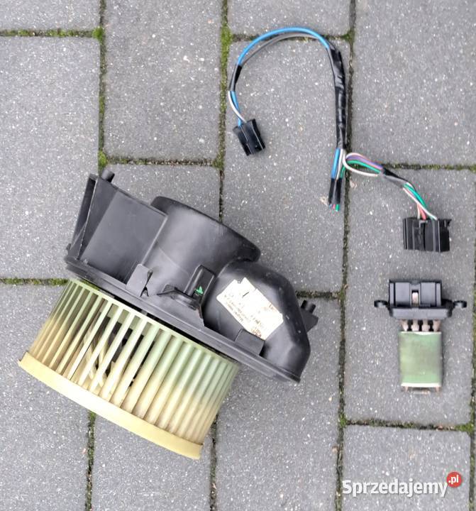 Fiat punto 2 stan idealny kratki nawiewu konsola Kratki nawiewu Czerwionka-Leszczyny