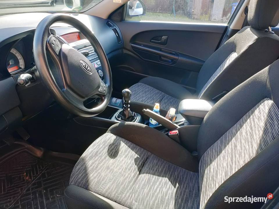 Kia Ceed ZADBANA z małym przebiegiem do 136000km Chełmno