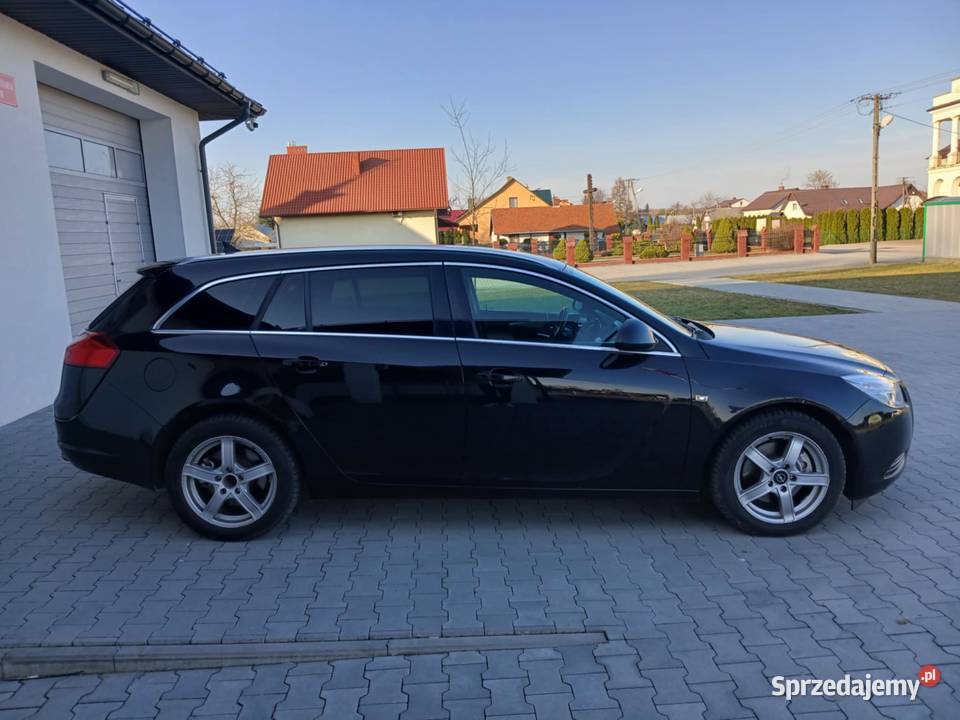 Opel Insignia 2010 20 BENZYNA 220 NAVIGACJA Samochody osobowe Przeworsk