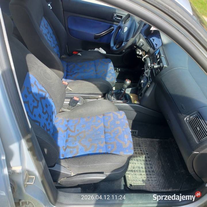 VW Golf IV Kombi 20 benzyna gaz Golf Wola Osińska sprzedam