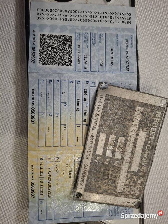 Pozostałości przyczepie Kempingowe Osiek