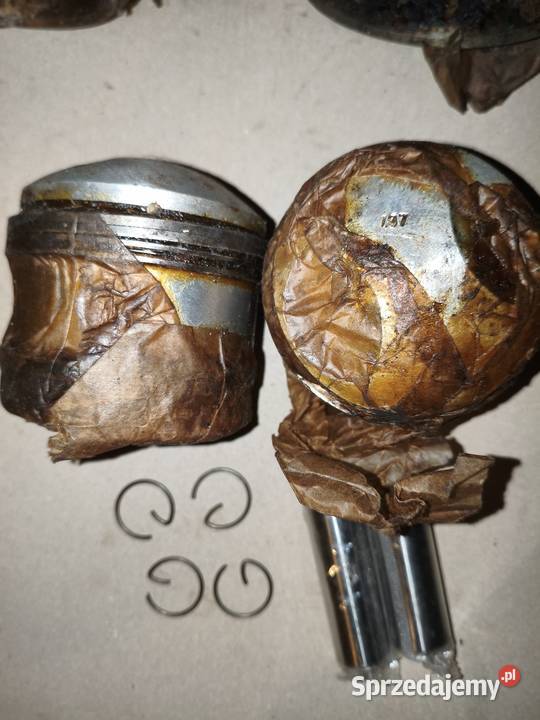 Nowe oryginalne cylindry z tłokami Dniepr MT wielkopolskie