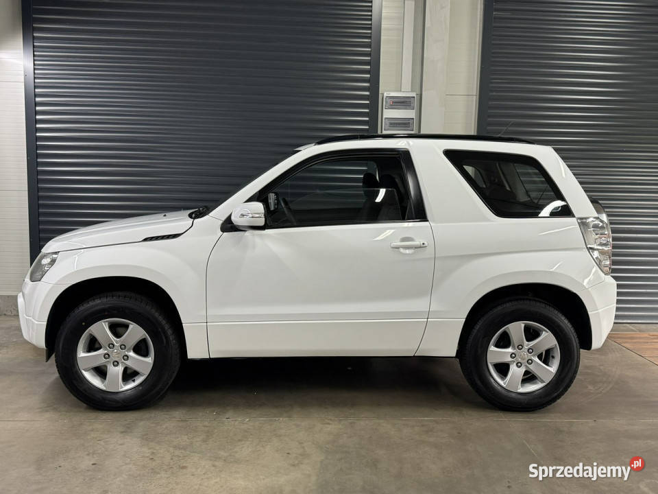 Suzuki Grand Vitara 2012 bezwypadkowa Chechło