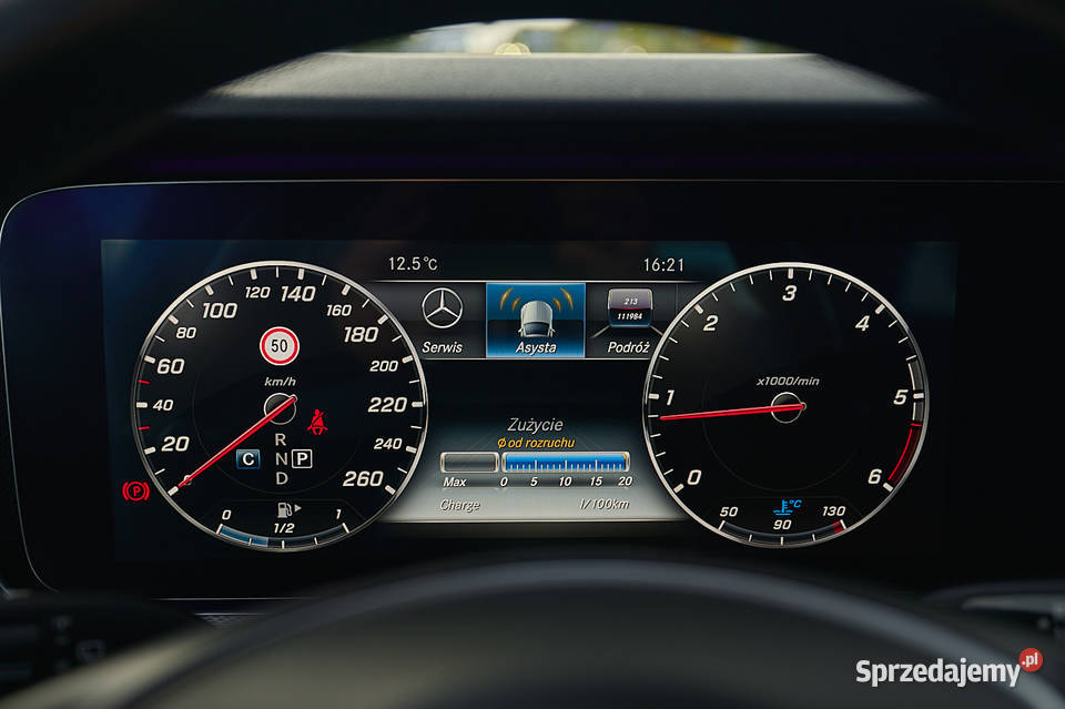 Mercedes E220 W213 AVANTGARDE welurowa tapicerka sprzedam