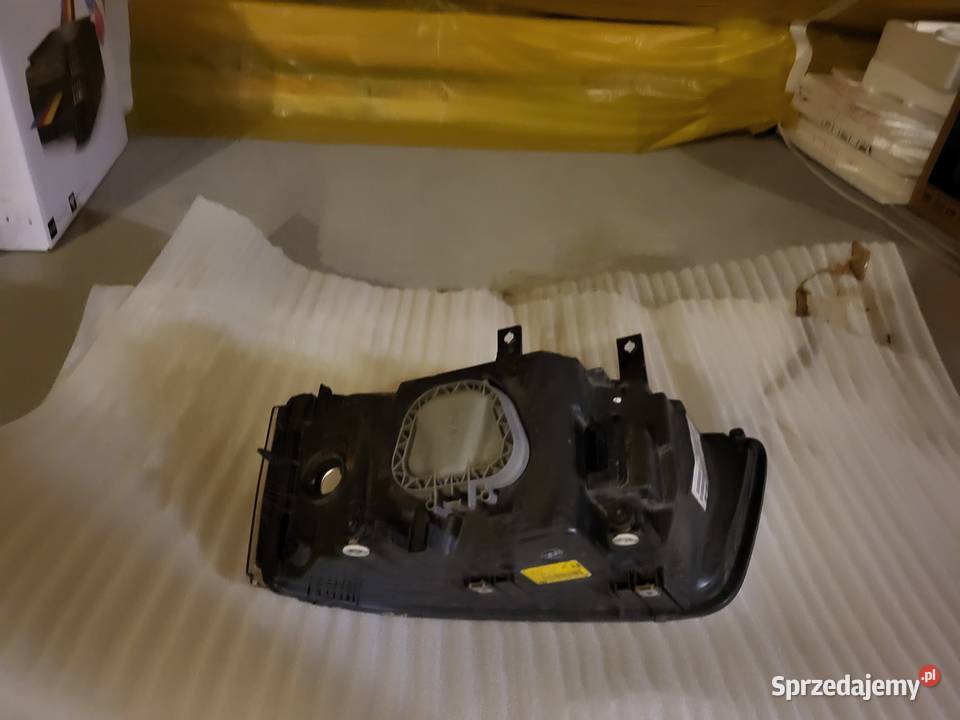 lampy przednie do VW T5 lewa prawa dostawcze