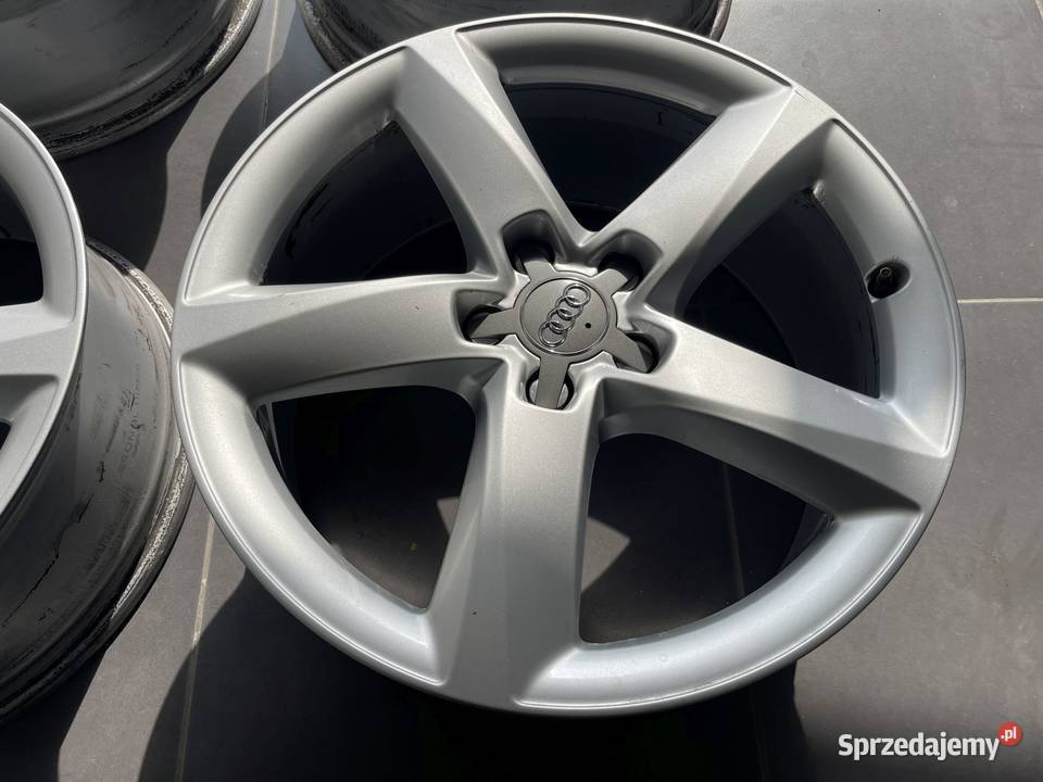 Felgi aluminiowe AUDI 19 A4 B8 B9 A5 A6 A7 A8 Q5