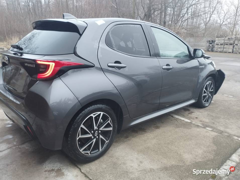 Yaris 2021 chłodnice całe Turek
