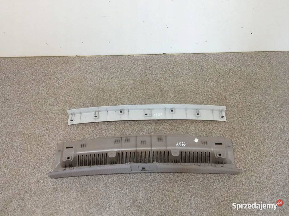 OSŁONA PROGU BAGAŻNIKA PASA TYŁ PODSUFITKI KPL świętokrzyskie