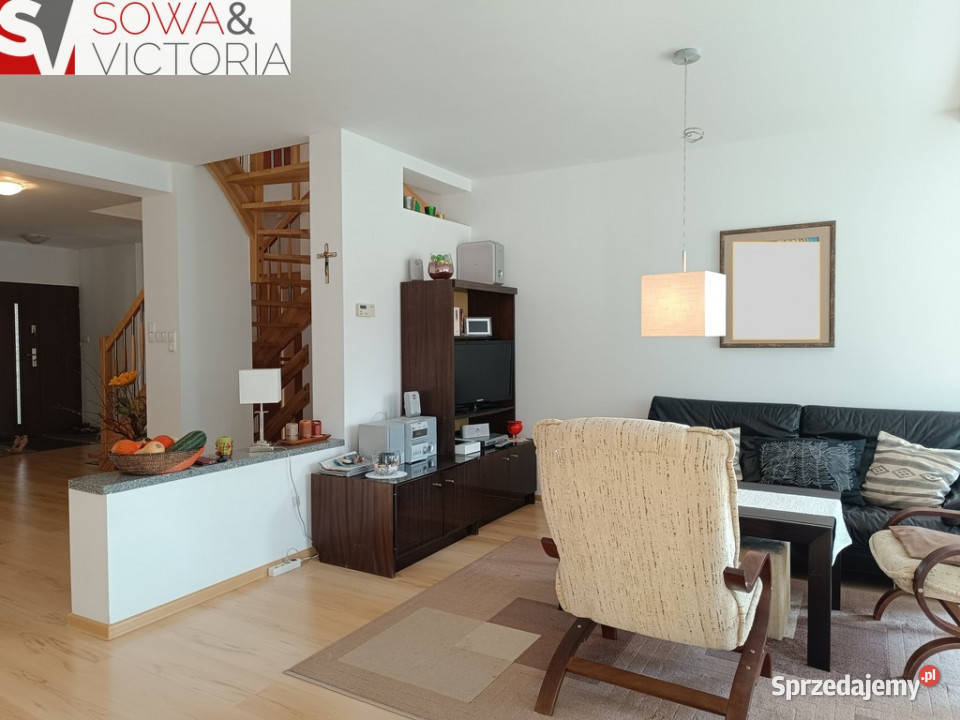 Komfortowy dom na Osiedlu Słonecznym gazowe Świebodzice