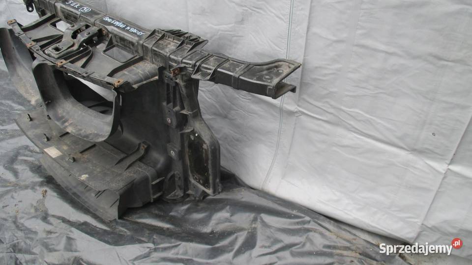 BMW E82 20 D 11r pas przedni wzmocnienie 5164